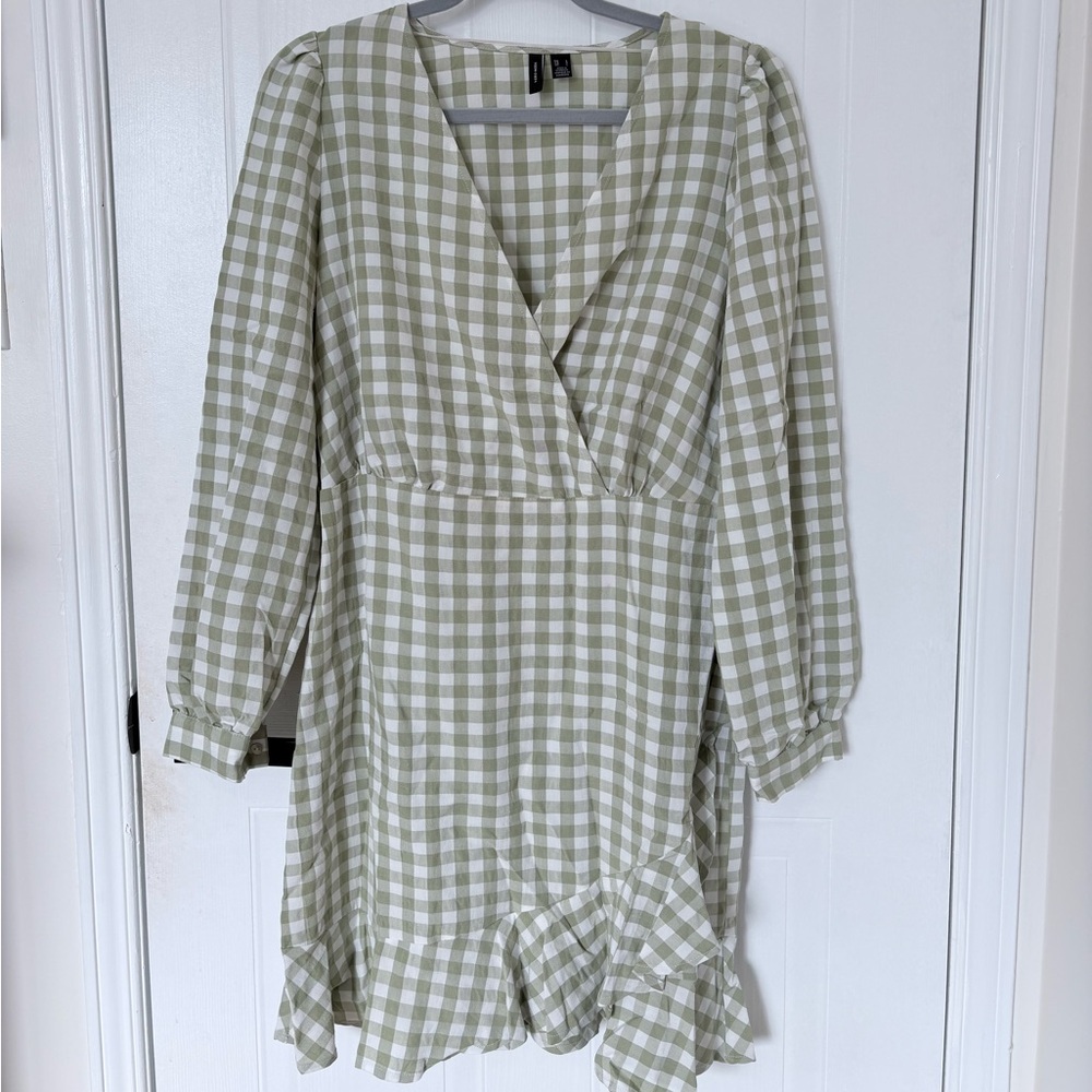 Vero Moda Green Gingham Long Sleeve Dress
